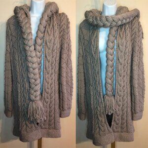 Maridruna Alaska cardigan handknit luxury fits like size Small mixed wool NWT